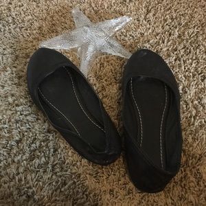 Black Carson Ballet Flats